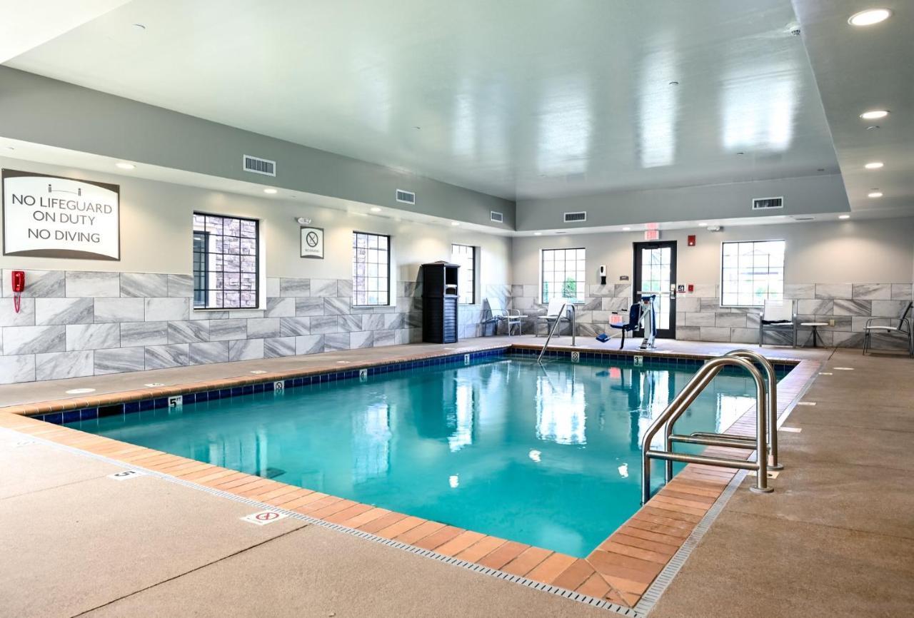 Staybridge Suites - Lafayette By Ihg Eksteriør bilde